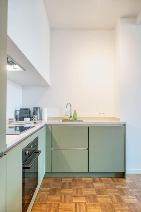Magical Renovated In Antwerp