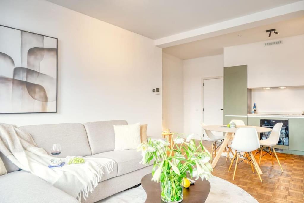 Magical Renovated In Apartment Antwerp